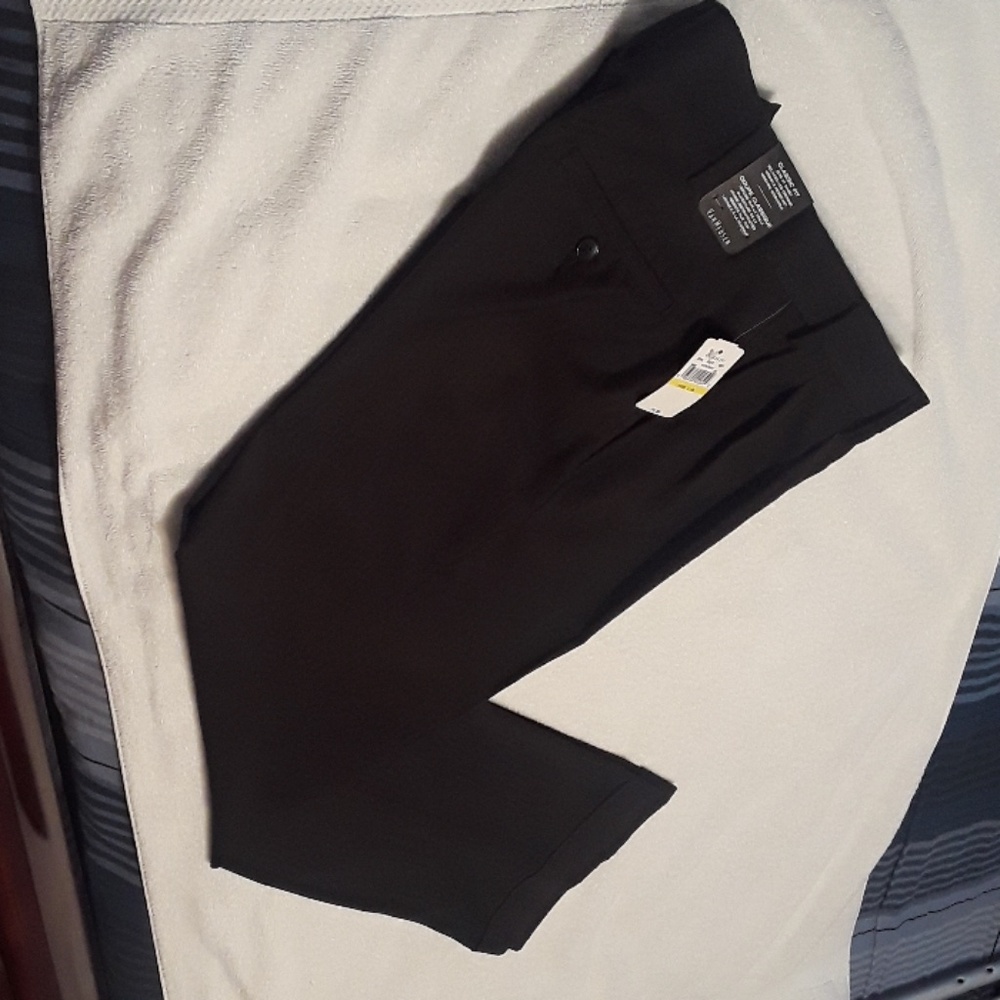 Van Heusen men's gray classic fit 32x29 slacks